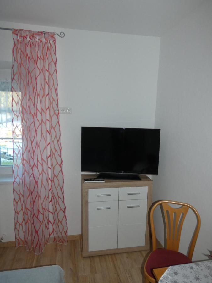 Gaestezimmer Gombotz Etmissl Kültér fotó